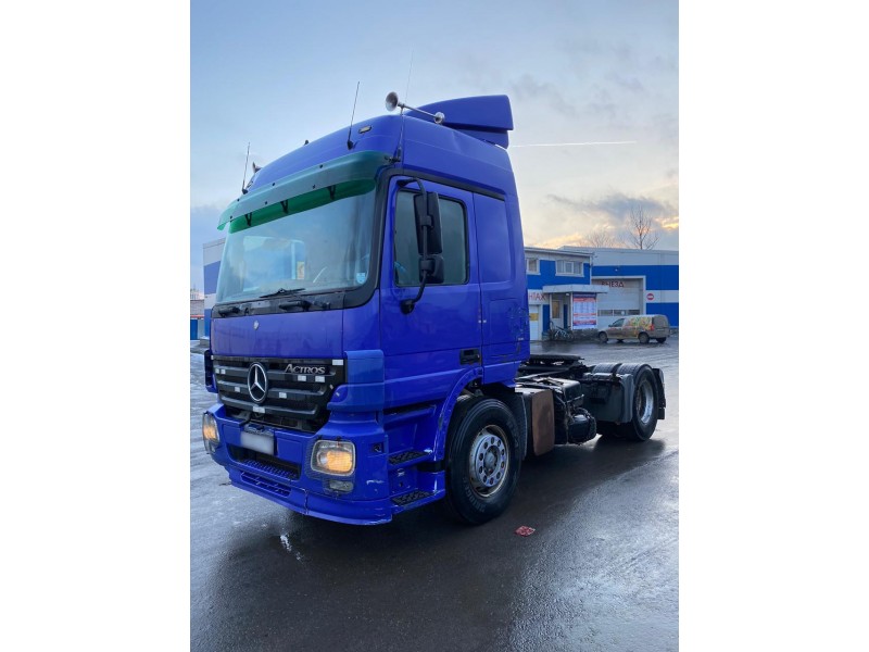 Поступление Mercedes Actros MP2 4x2