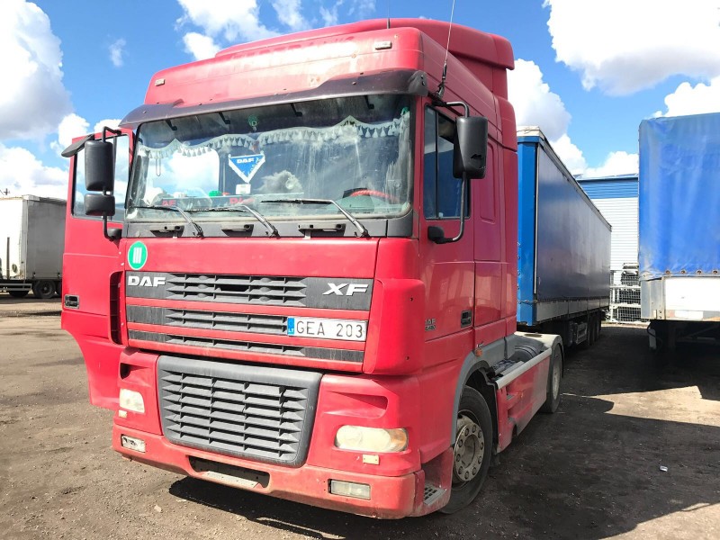 Поступление DAF XF95