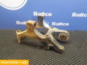 Кронштейн реактивной тяги левый