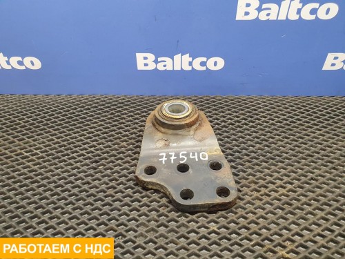 Кронштейн стойки стабилизатора левый