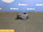 Кронштейн ускорительного клапана