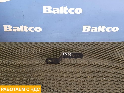 Кронштейн насоса автономного отопителя